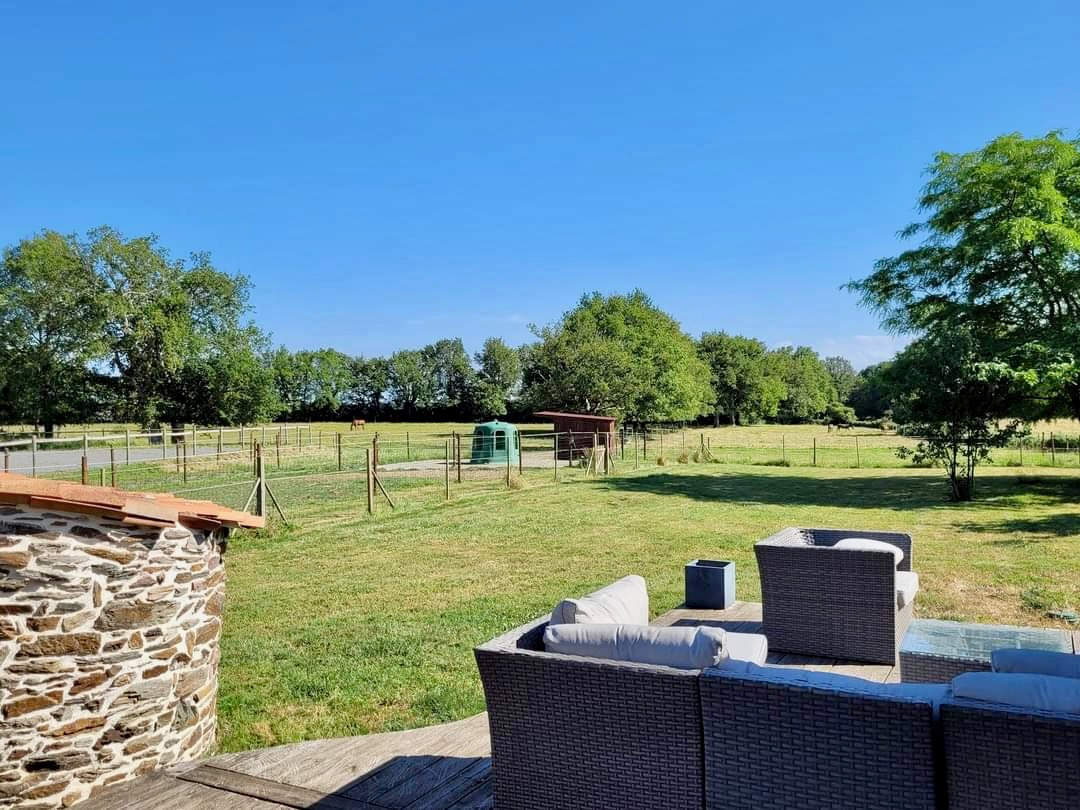 Propriete equestre 10 hectares la roche sur yon