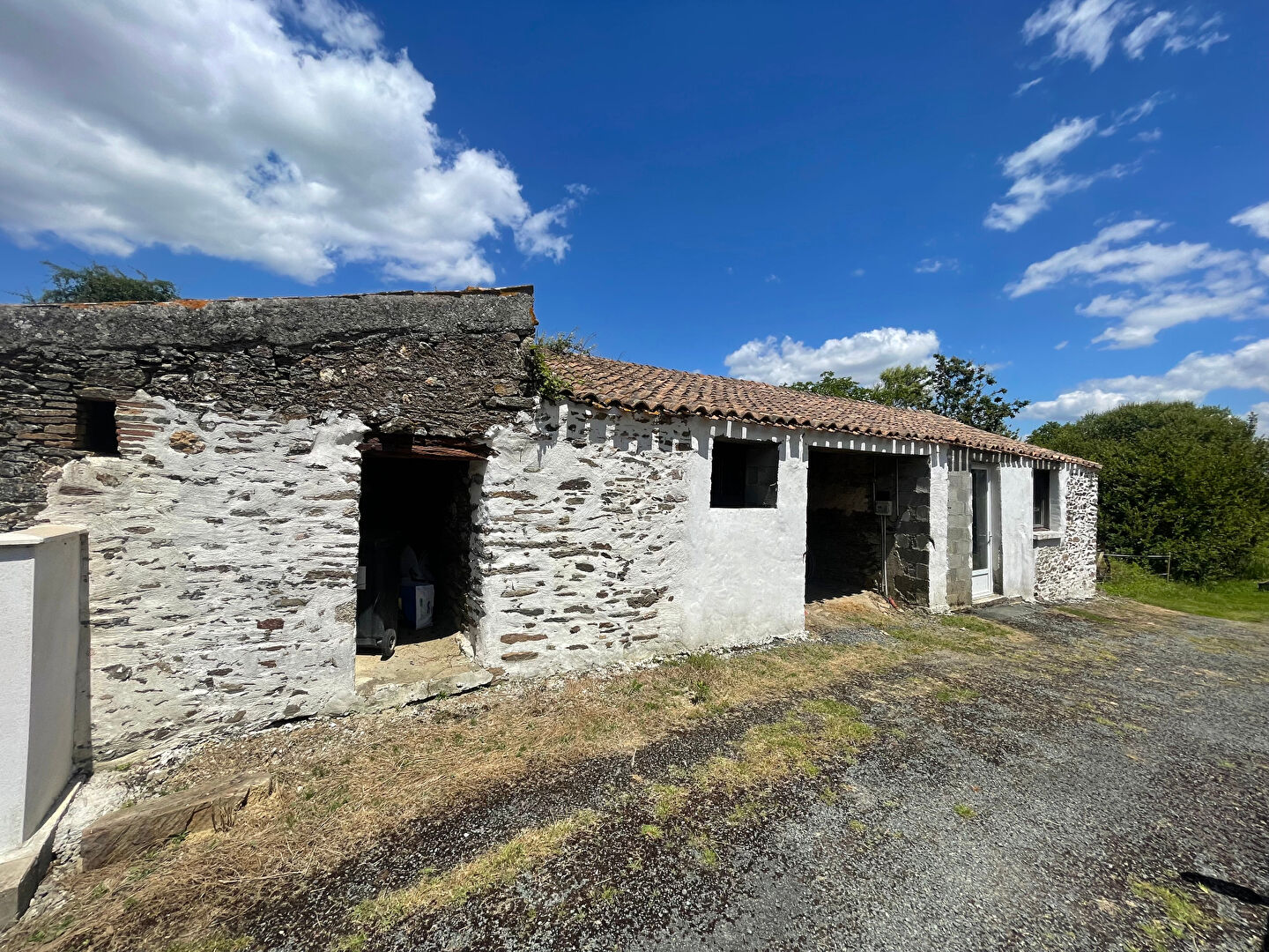 Propriete equestre 10 hectares la roche sur yon