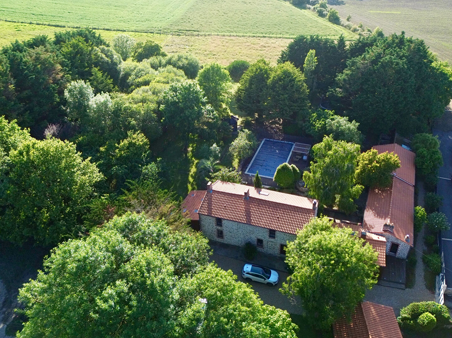 propriété équestre 4 hectares frossay