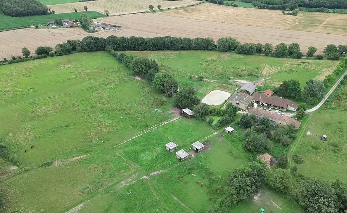 propriété équestre 14 ha chatillon